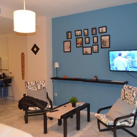 Apartamentos Canasteros Malaga Bagian luar foto