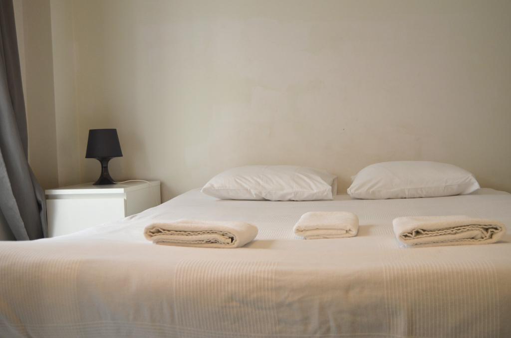 Apartamentos Canasteros Malaga Ruang foto
