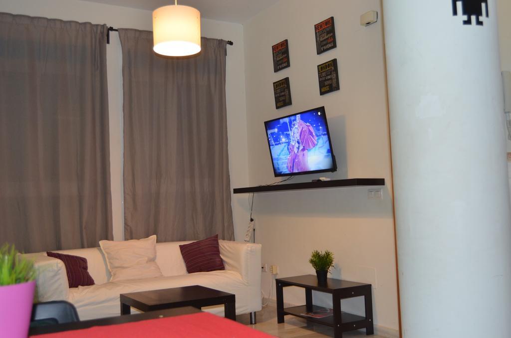 Apartamentos Canasteros Malaga Bagian luar foto