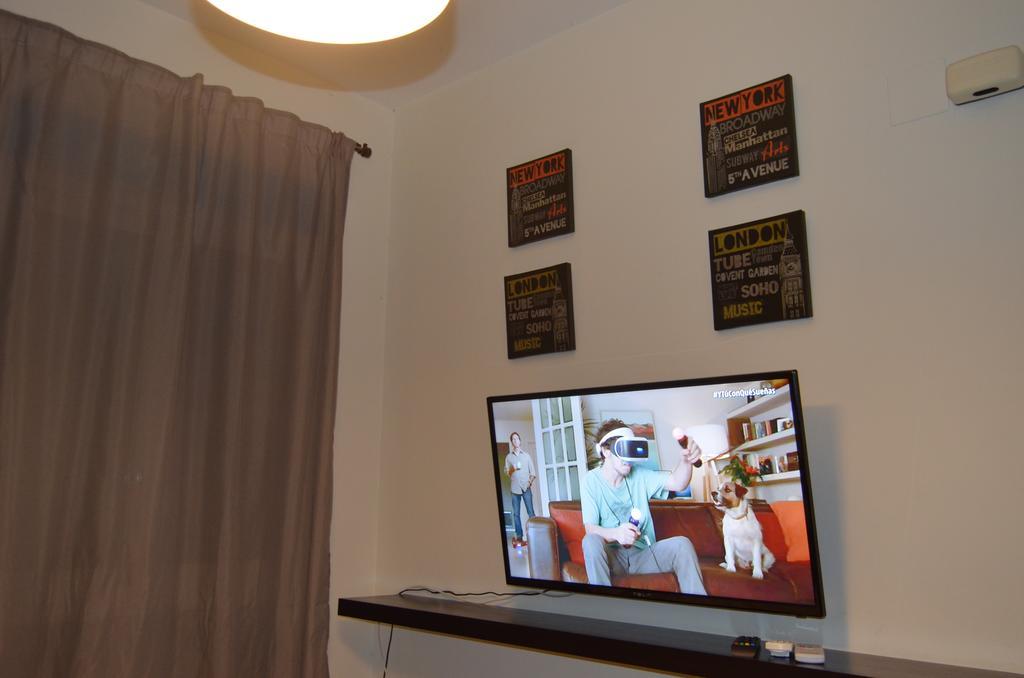 Apartamentos Canasteros Malaga Ruang foto