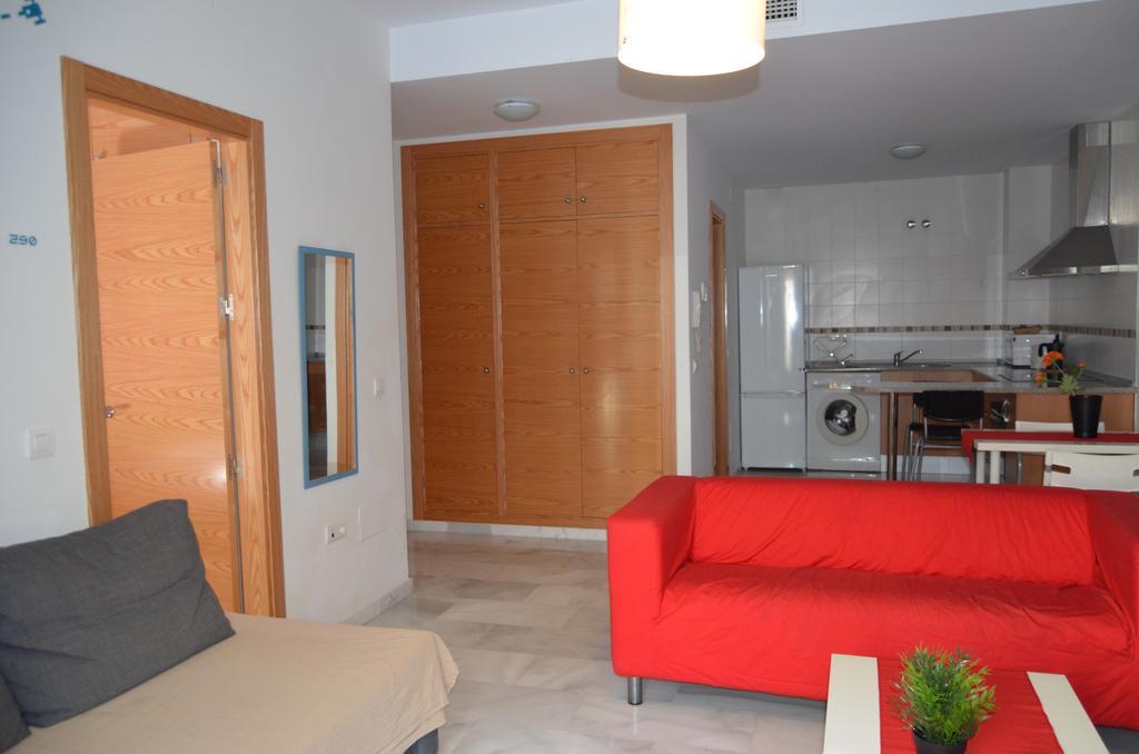 Apartamentos Canasteros Malaga Bagian luar foto