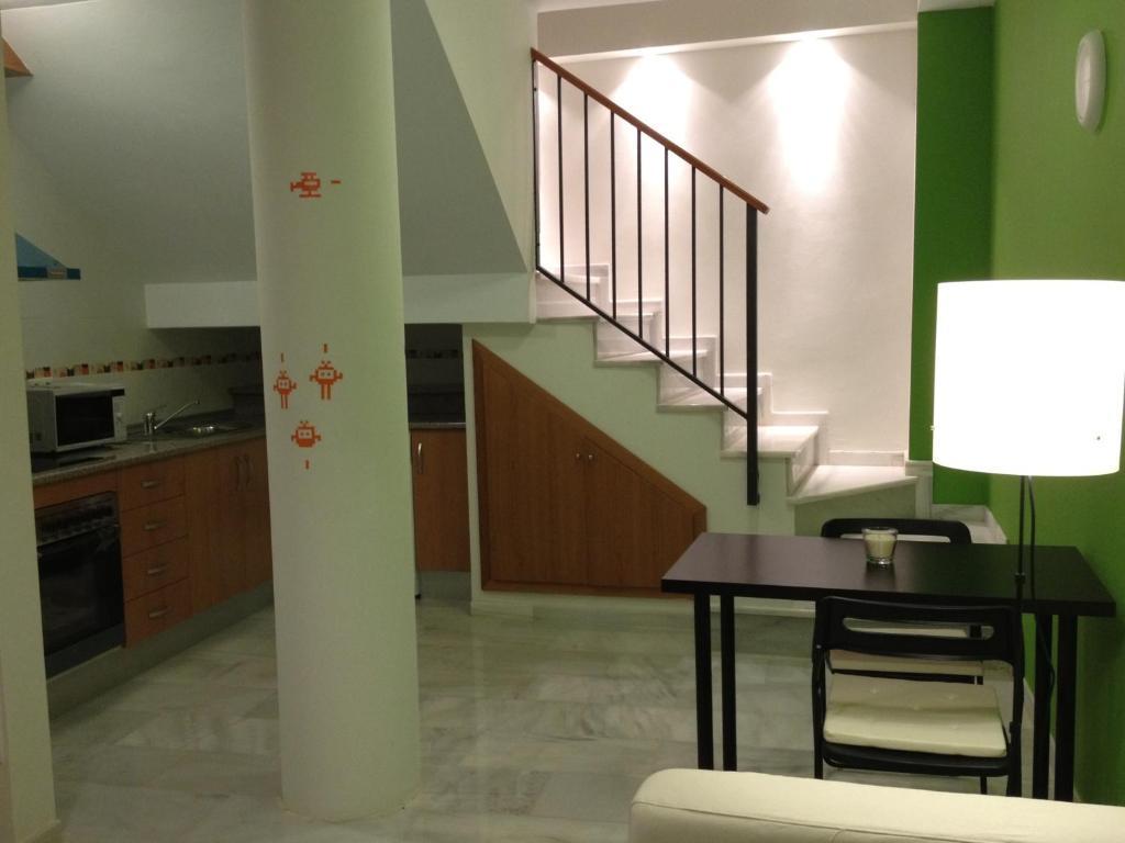 Apartamentos Canasteros Malaga Bagian luar foto
