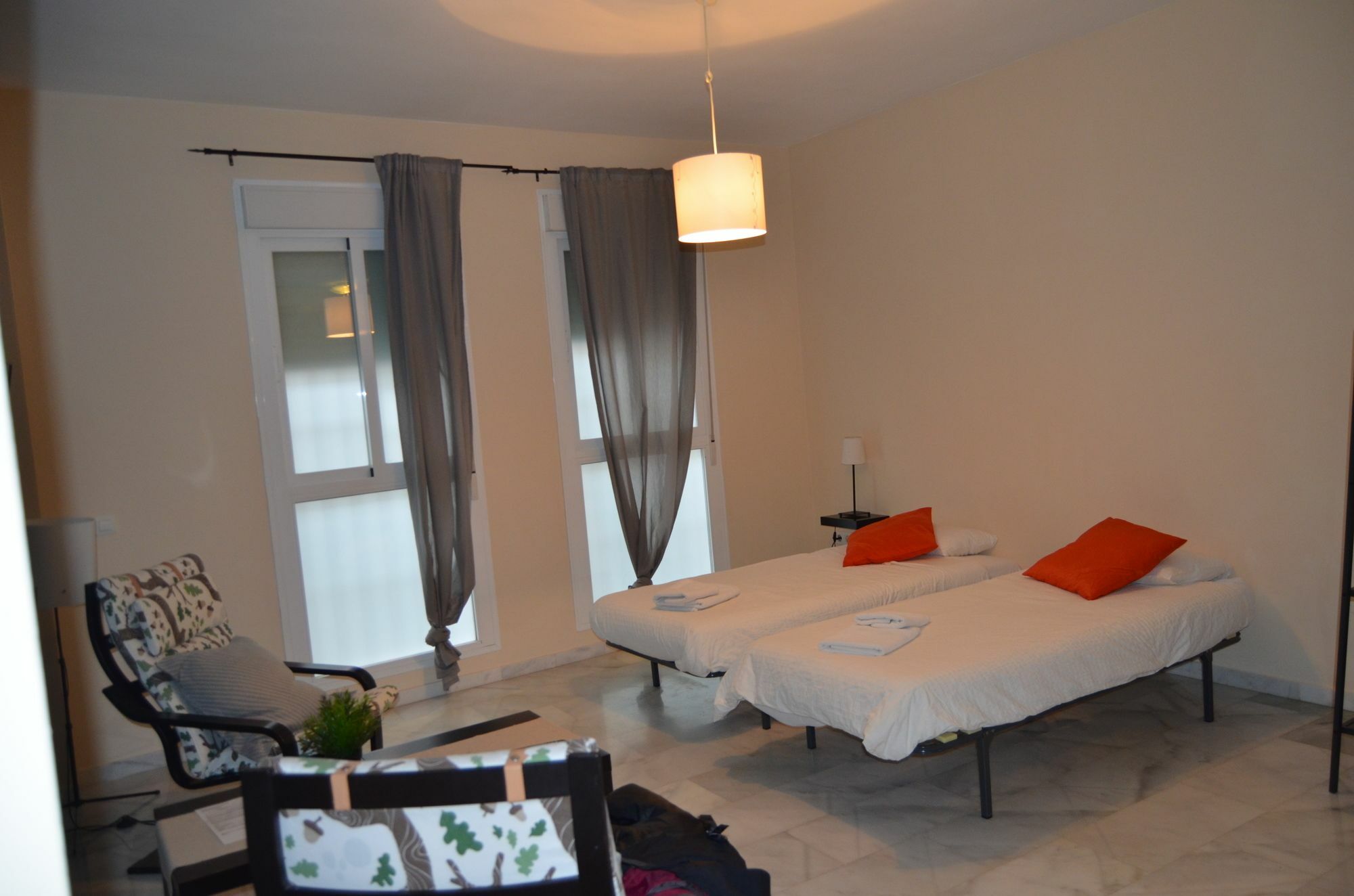 Apartamentos Canasteros Malaga Bagian luar foto